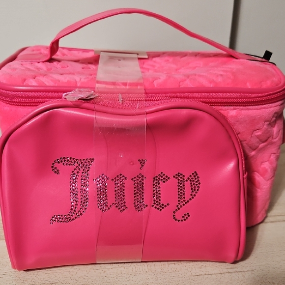 Juicy Couture Handbags - Juicy Couture NWT Bright Pink Rhinestone 'Juicy' Cosmetic Case with Top Handle